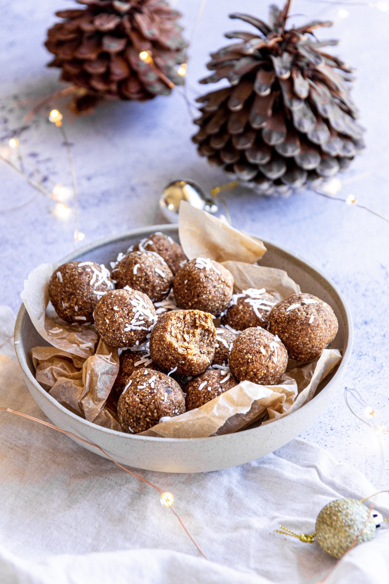 vegan nut-free gingerbread bliss ball recipe