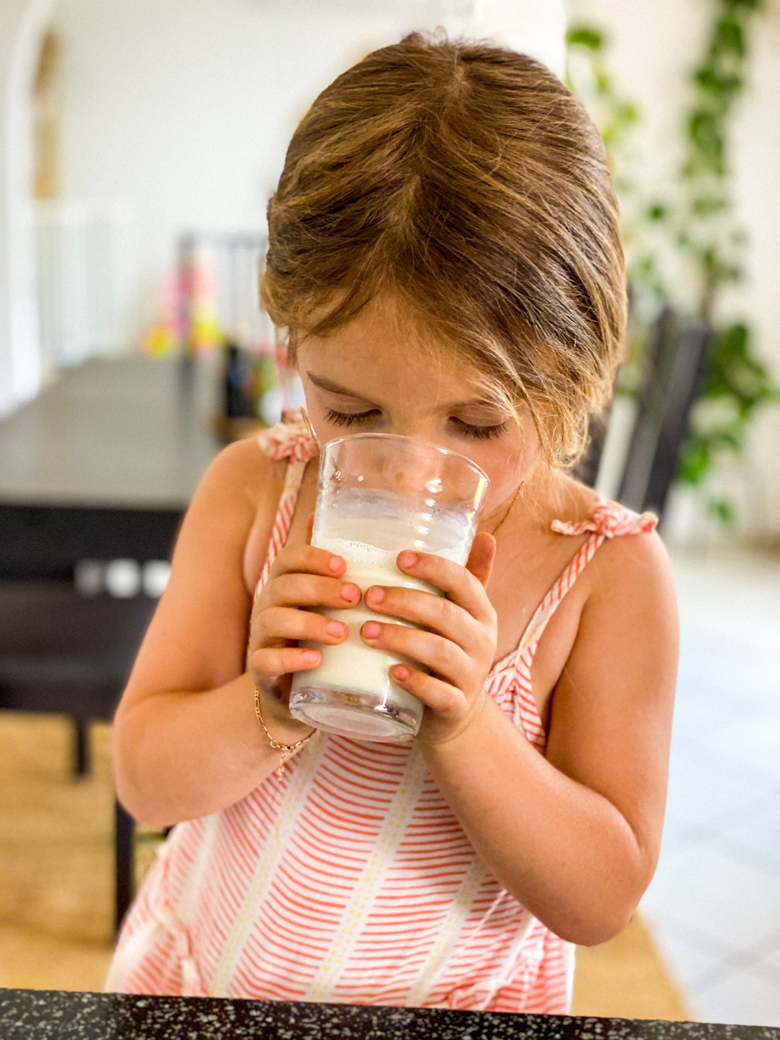 best-vegan-milks-for-children-toddlers-healthyfrenchwife