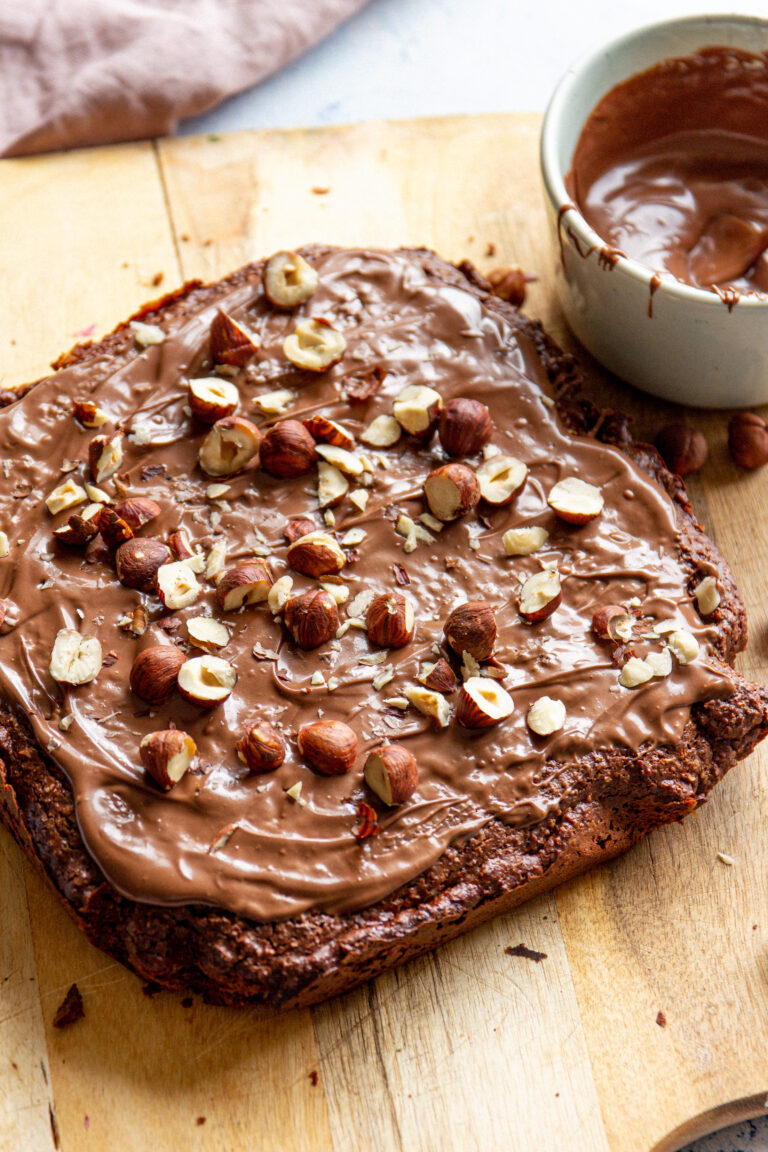 Healthy Vegan Nutella Brownies with Hazelnuts