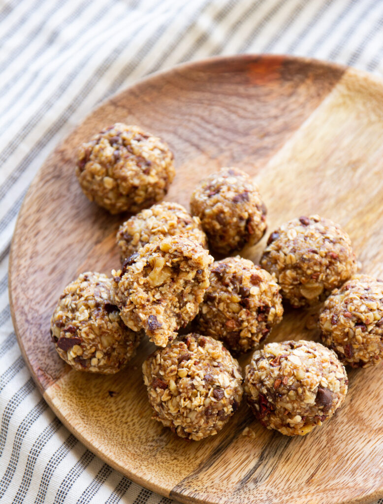 cookie dough bliss ball recipe with oats and walnuts