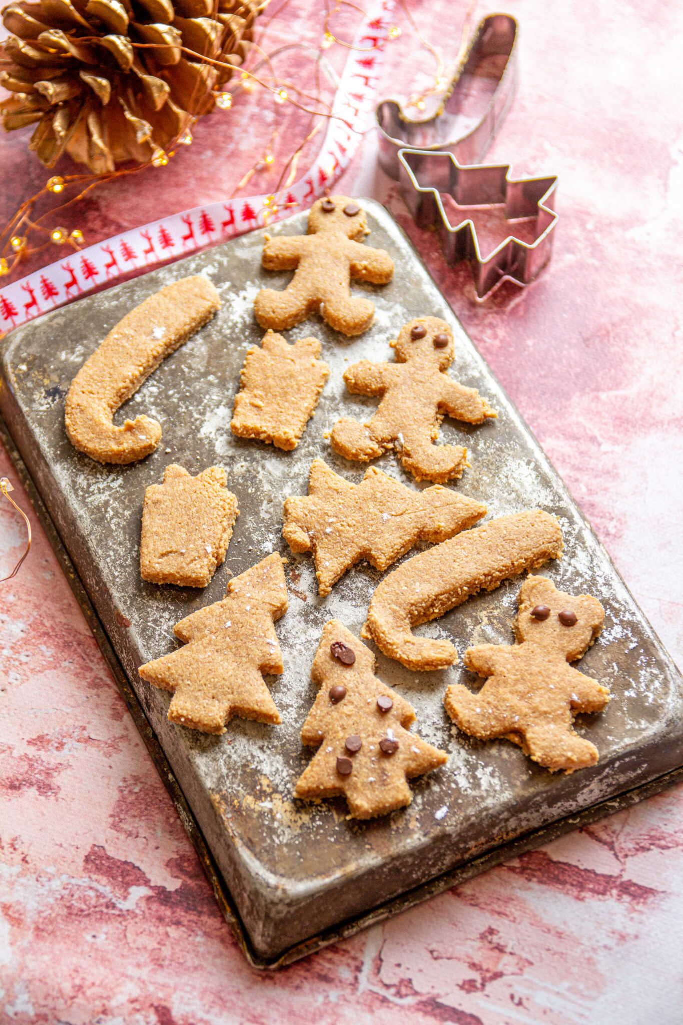 vegan gingerbread men cookies gluten-free